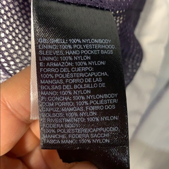 North face Women’s light jacket - Picture 9 of 11